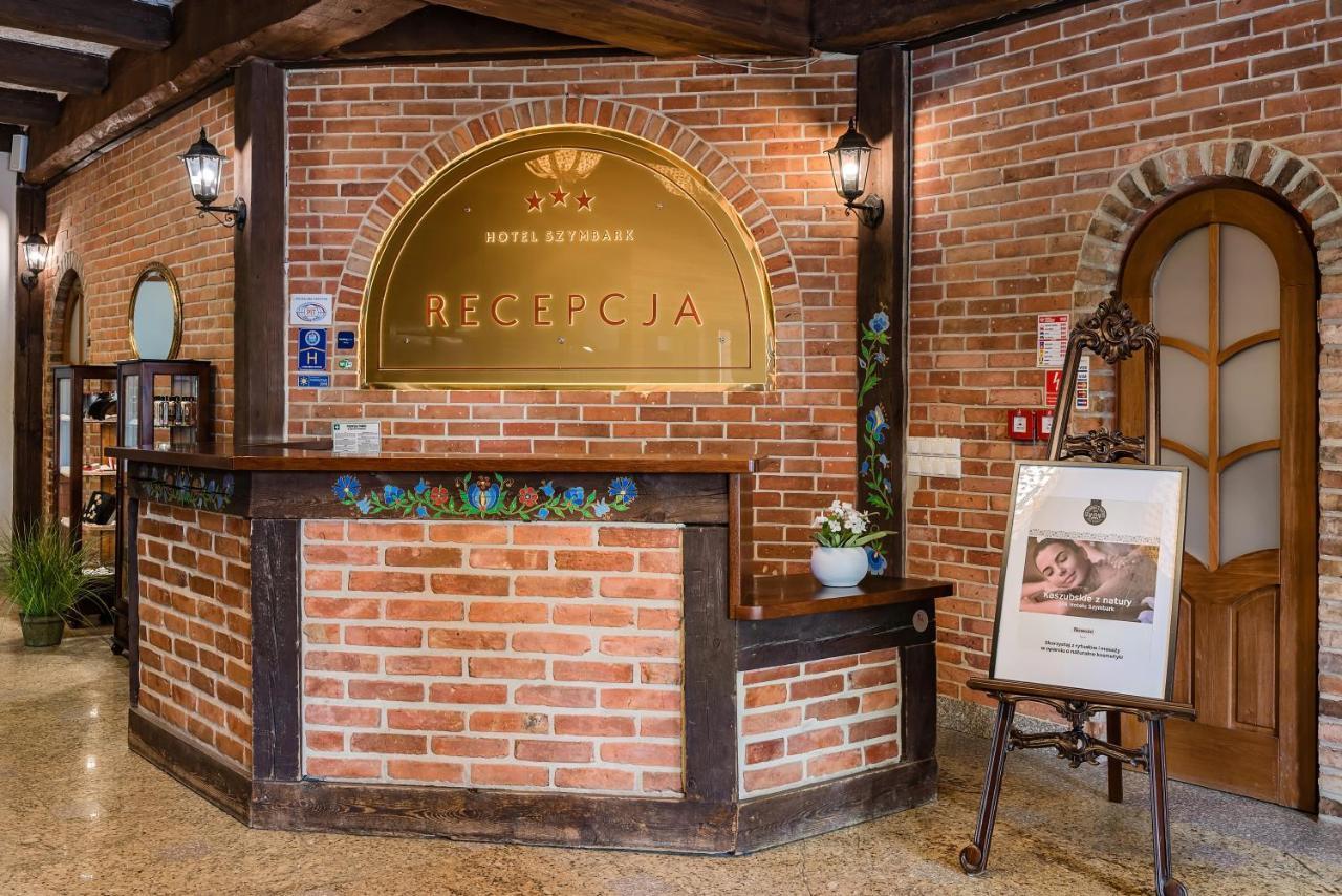 Hotel Szymbark Szymbark  Bagian luar foto