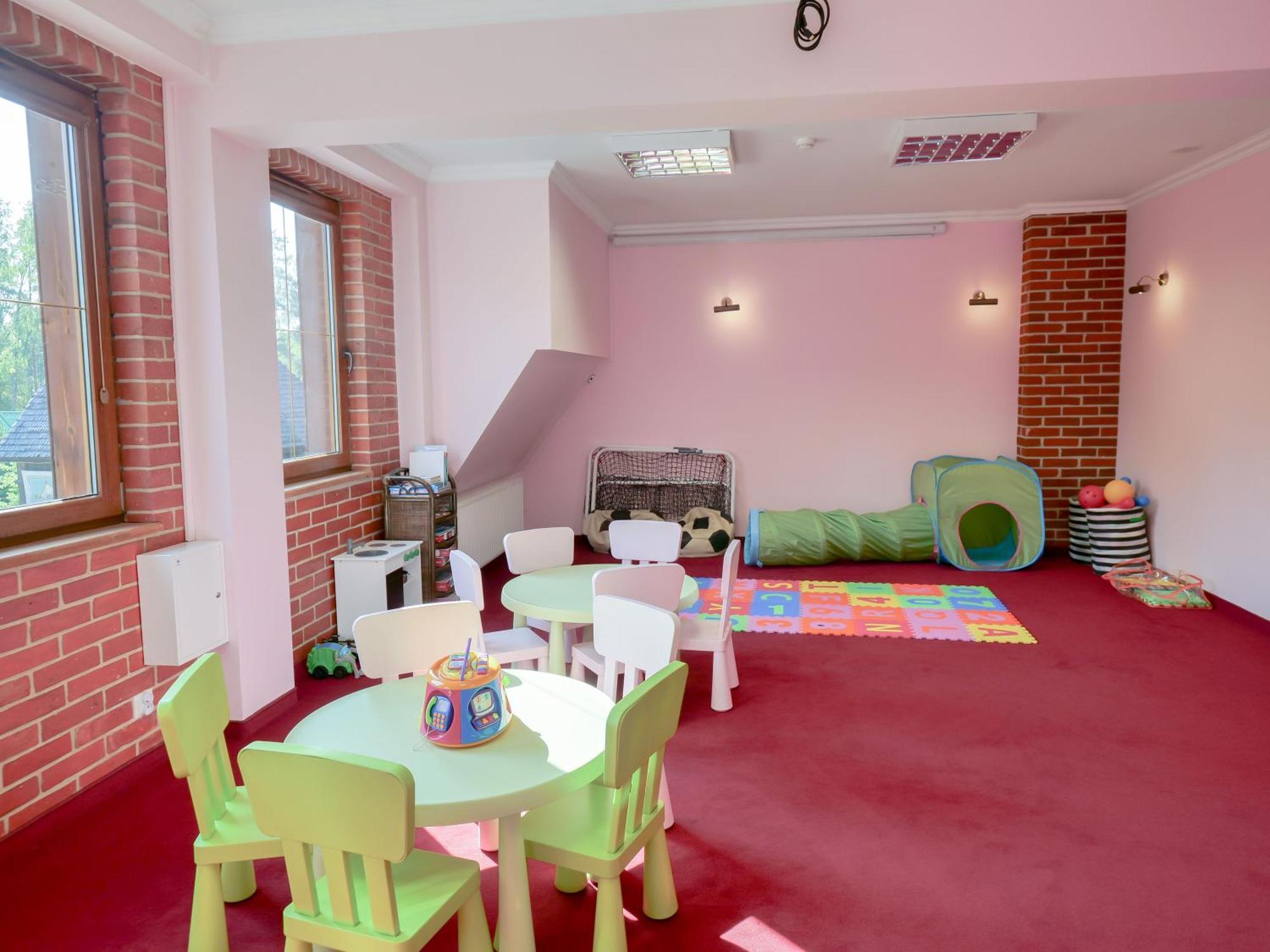 Hotel Szymbark Szymbark  Bagian luar foto